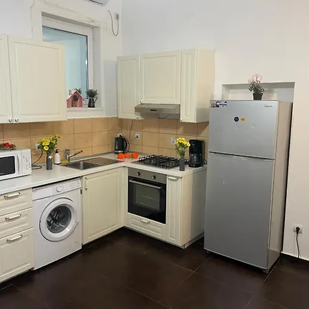 Apartment One Big Bedroom In The Heart Of Old Town *